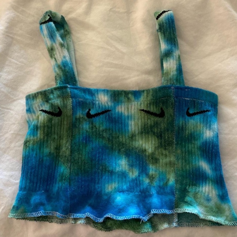 Nike sock top